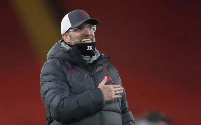 Jürgen Klopp steckt den Seitenhieb von José Mourinho auf die Seite und freut sich über das Resultat. Jürgen Klopp José Mourinho