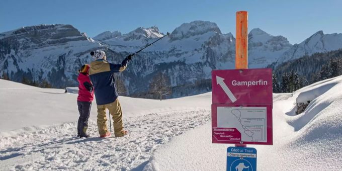 Manchmal braucht es nur ein paar Schritte, um dem Trubel zu entfliehen. Gamperfin Wildhaus Winterwanderung.