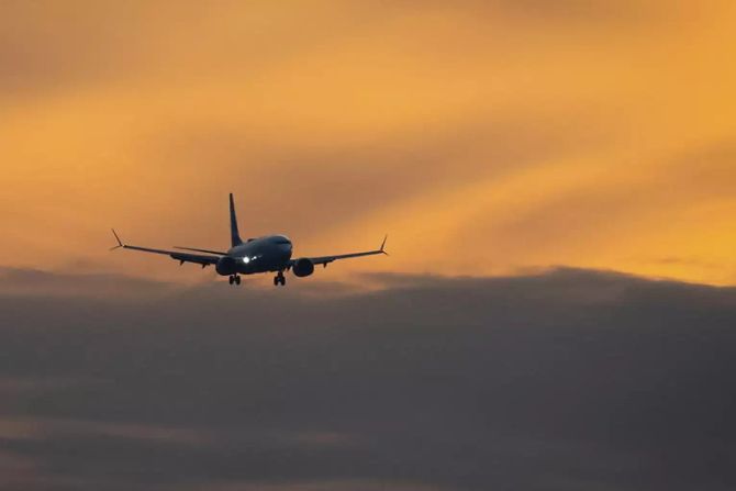Boeing 737