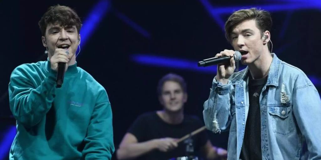 Ein Foto Hier Ein Foto Da Von Den Lochis Die Lochis machen Schluss - und weiter