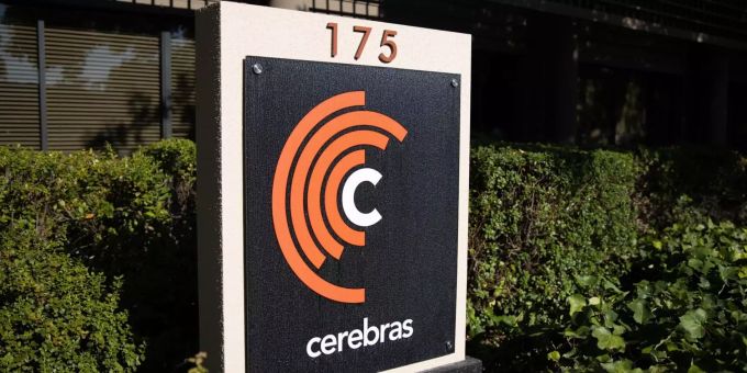 Cerebras stellte auf der Hot Chips 31 den wohl grössten Chip der Welt vor. chip der welt
