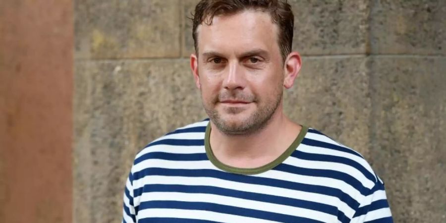 Sebastian Bezzel ist nicht nur in Bayern glücklich. Foto: Tobias Hase