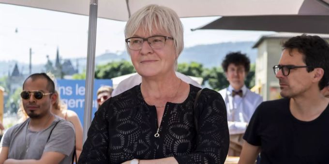 BDP-Nationalrätin Rosmarie Quadranti hört bei einer Medienkonferenz der Operation Libero am 28.06.19 im Casino Platz in Bern zu. Rosmarie Quadranti