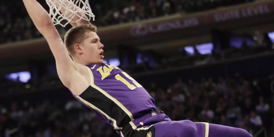 Moritz Wagner steht einem Bericht nach gemeinsam mit Issac Bonga vor einem Wechsel zu den Washington Wizards. Foto: Seth Wenig/AP