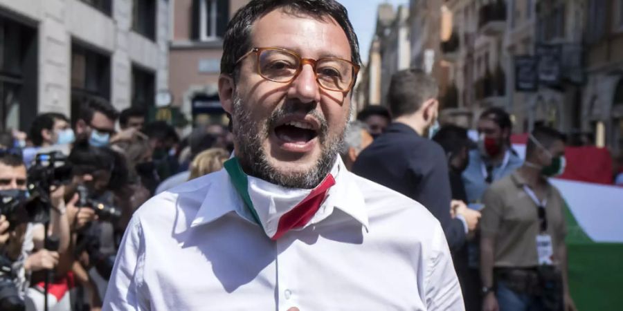 Matteo Salvini, Vorsitzender der Lega,  bei einer Demonstration. Foto: Roberto Monaldo.Lapress/LaPresse via ZUMA Press/dpa