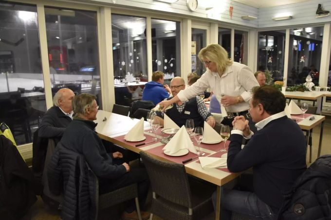 Der GHI besucht zusammen unter anderem Anlässe wie Eishockey-Matches. GHI Dübendorf