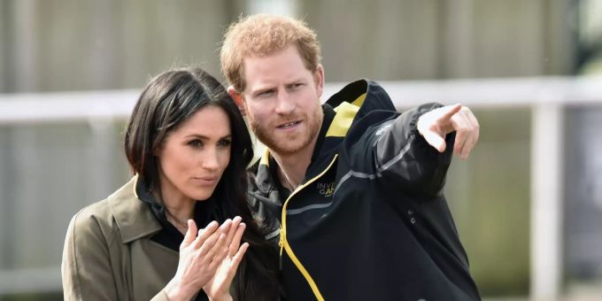 Harry, Duke of Sussex und Meghan, Duchess of Sussex gaben ihre Titel ab. Harry, Duke of Sussex