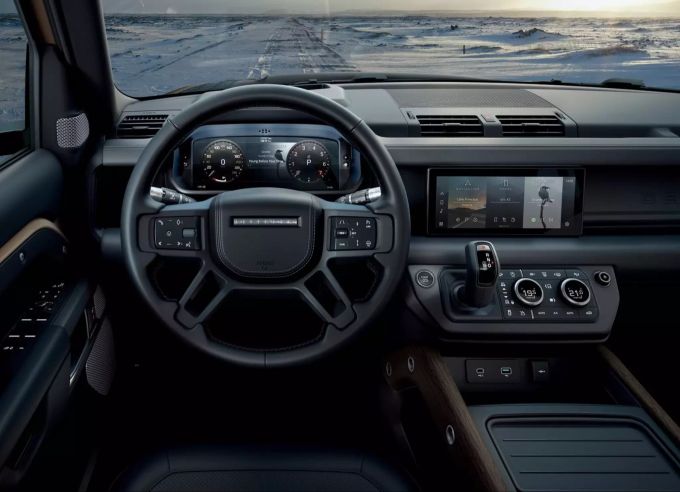Zweckmäßig aber doch modern luxuriös: der neue Innenraum des Land Rover Defender 2020 Land Rover Defender