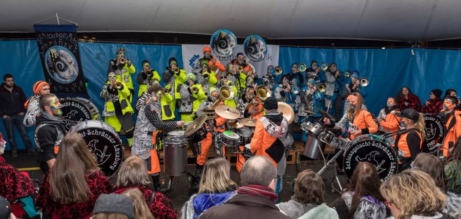 Guggenmusik Schlossgeischt-Schränzer Länzburg