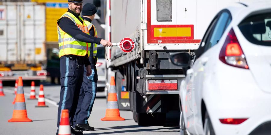 Coronavirus - Grenzkontrolle Kirchdorf am Inn