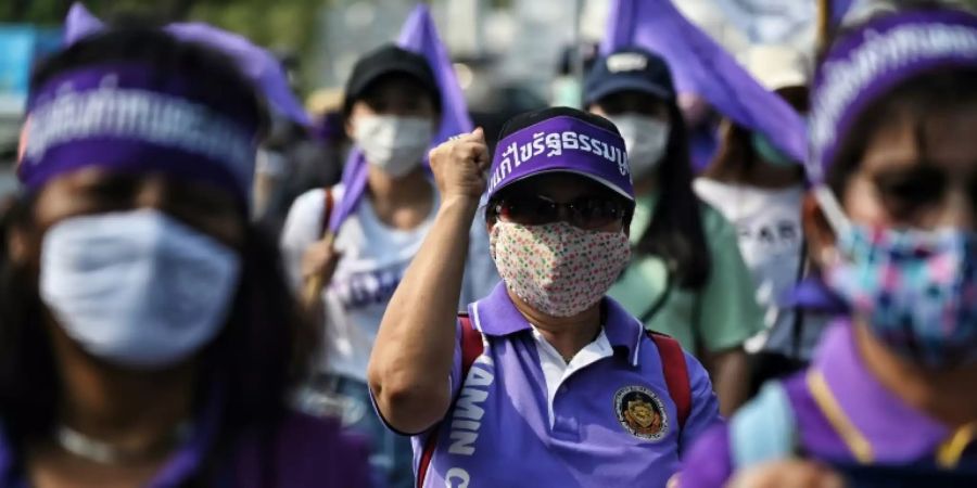 Demonstrantinnen in Bangkok