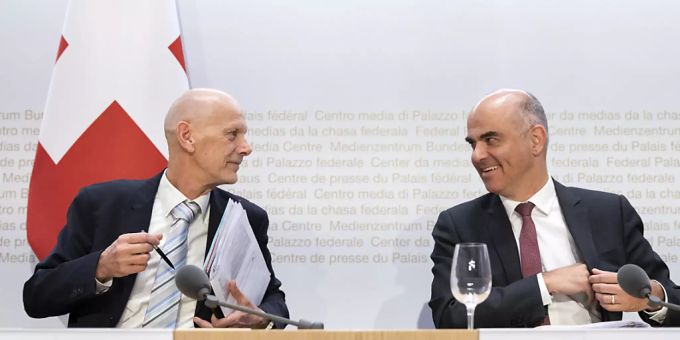 Gebetsmühlenartig predigten dies Gesundheitsminister Alain Berset und der damalige Leiter Übertragbare Krankheiten beim BAG, Daniel Koch, das Händewaschen. Coronavirus BAG