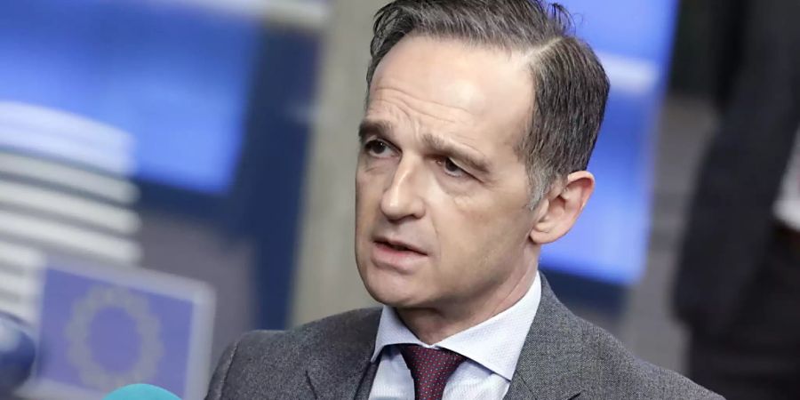 Die EU-Aussenminister haben eine Grundsatzentscheidung für eine neue EU-Marinemission zur Überwachung des Waffenembargos gegen Libyen beschlossen. Dies sagte der deutsche Aussenminister Heiko Maas am Montag in Brüssel.