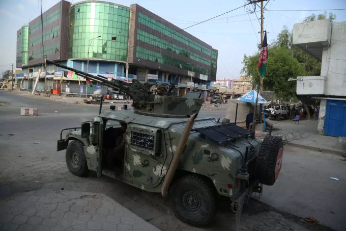 In Jalalabad kam es zu Ausschreitungen. Militants attacked prison in Jalalabad
