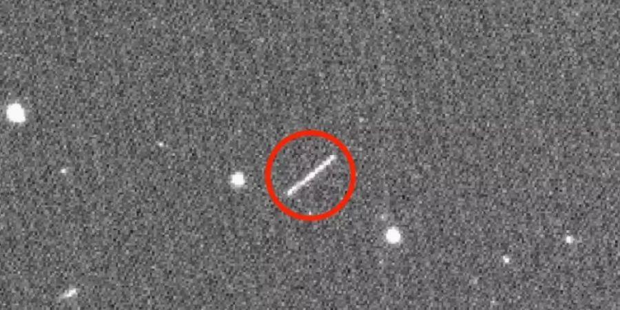 Asteroid «2020 QG» beim Vorbeiflug der Erde