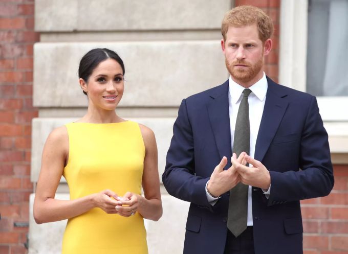 Prinz Harry und seine Frau Meghan Markle. Harry und Meghan