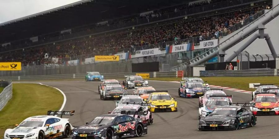Bis zu 2500 Zuschauer sollen die DTM-Rennen auf dem Nürburgring sehen können. Foto: Thomas Frey/dpa