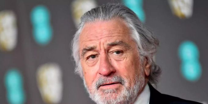 Eine Grosi dachte, sie würde mit Robert de Niro chatten. Zum Glück bemerkte ihre Enkelin den Betrug. (Archivbild) Robert de Niro