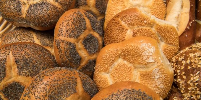 Die neuen Massnahmen zum Coronavirus verwirren auch in der Bäckerbranche. Bäckerei Coronavirus