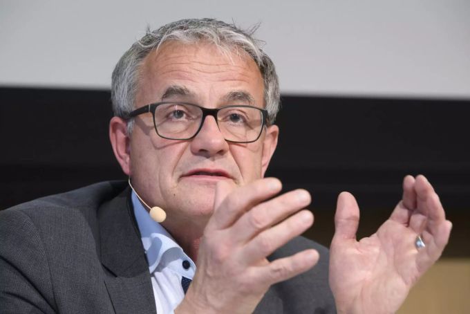 Nicolas Perrin, Noch-Chef von SBB Cargo, spricht während der Medienkonferenz. (Archivbild) Nicolas Perrin