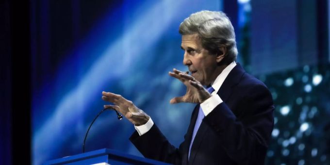 John Kerry gründet mächtiges Bündnis gegen globale Erwärmung. globale erwärmung