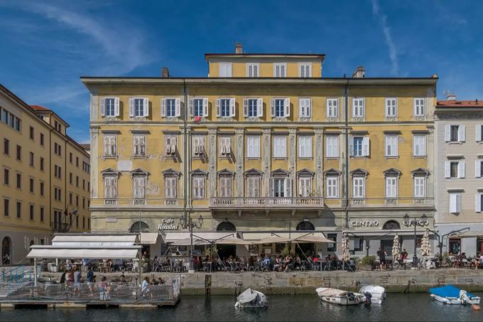 Triest lockt mit monumentalen Bauten und Kaffehäusern Triest