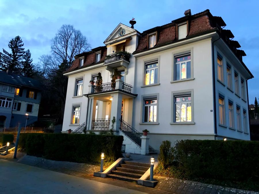 Schulhaus Dorf Muri Gümligen
