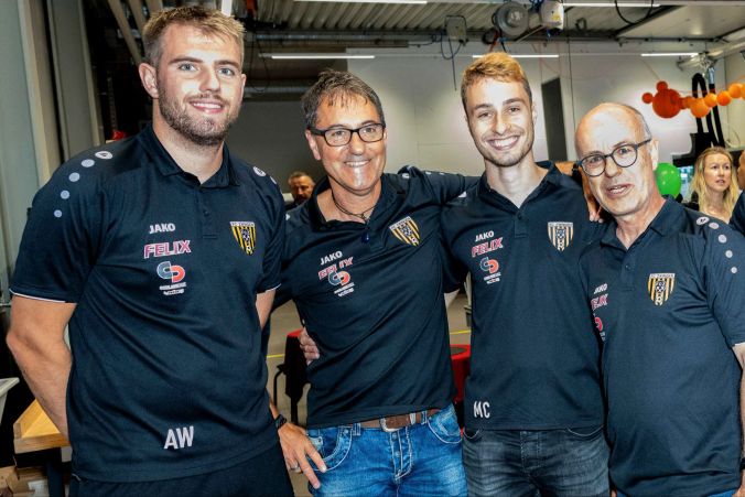 Crew des FC Zwingen.