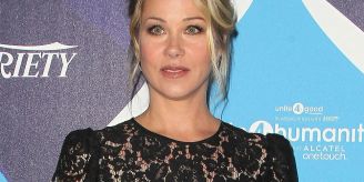 Nach MS-Diagnose - Christina Applegate plant ersten Auftritt Nach MS-Diagnose - Christina Applegate plant ersten Auftritt