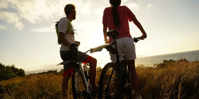 Gerne aktiv unterwegs? Damit die Reise die Erwartungen erfüllt, kommen auch Planungsmuffel nicht umhin, sich vorab einige Fragen zu beantworten. Gerne aktiv unterwegs? Damit die Reise die Erwartungen erfüllt, kommen auch Planungsmuffel nicht umhin, sich vorab einige Fragen zu beantworten.