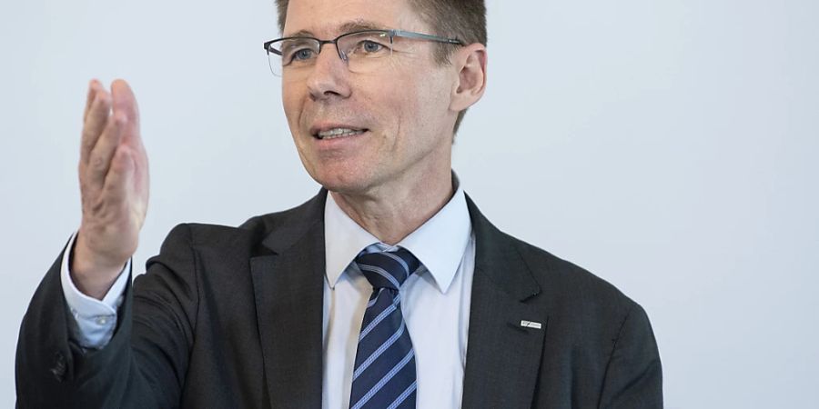 ETH-Präsident Joël Mesot will die Arbeitskultur bei der renommierten Hochschule verbessern und bei den Professoren mehr auf die Führungsqualitäten achten. (Archivbild)