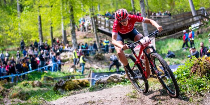 Alessandra Keller beim Cross-Country-Rennen in Albstadt. mountainbiken