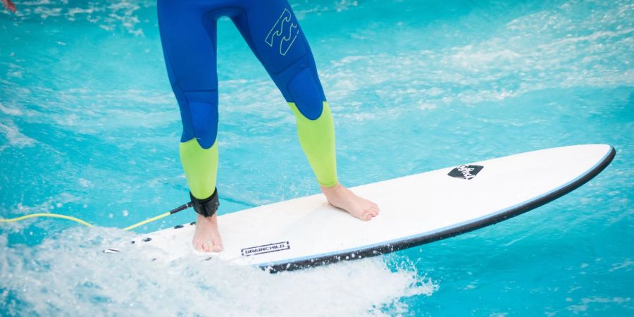 In Stade sollen 2023 die Bauarbeiten für einen riesigen Surfpark beginnen.