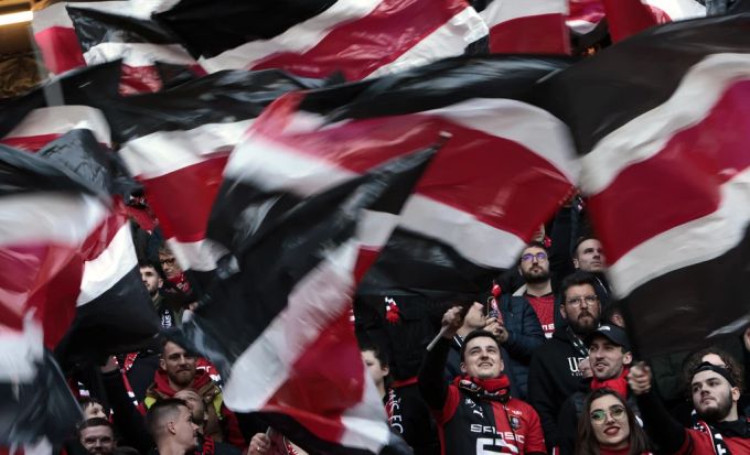 Ligue 1: Die Rennes-Fans feuern ihren Herzens-Verein an. Ligue 1