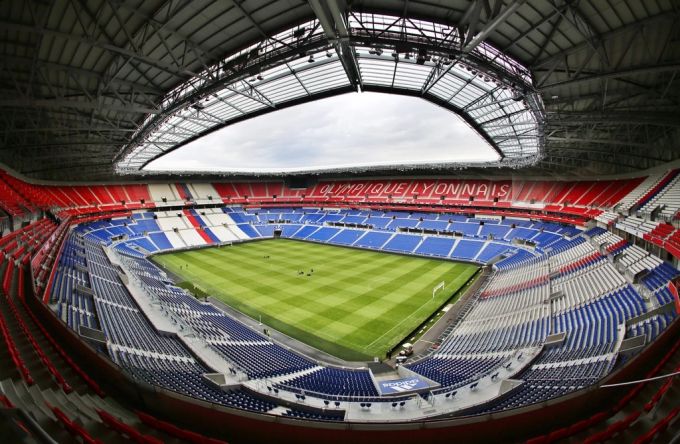 Ligue 1: Knapp 60'000 Fans haben im Groupama Stadion Platz. Ligue 1