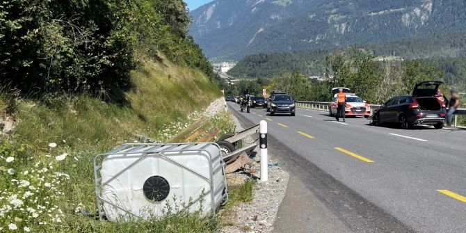 Tamins: Verlorener Anhänger führt zu Kollision