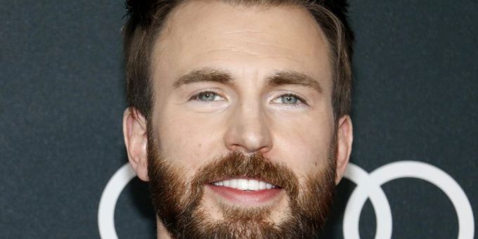 Möchte sich binden: Chris Evans. Möchte sich binden: Chris Evans.