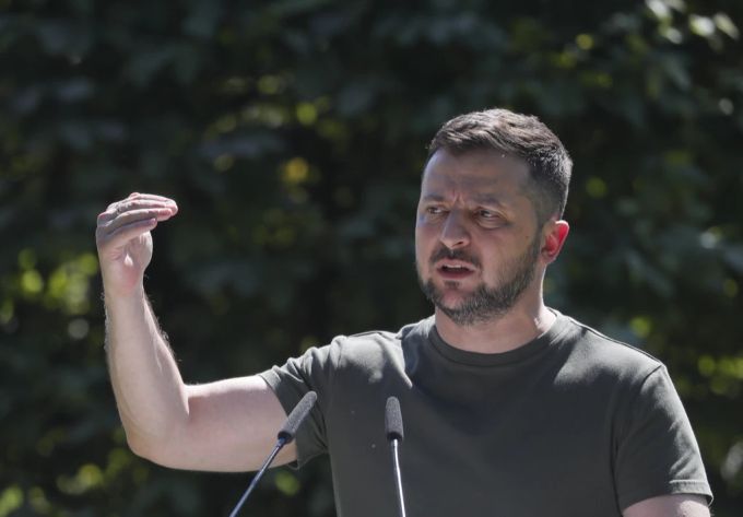 Der ukrainische Präsident Wolodymyr Selenskyj bei einer Rede. Selenskyj