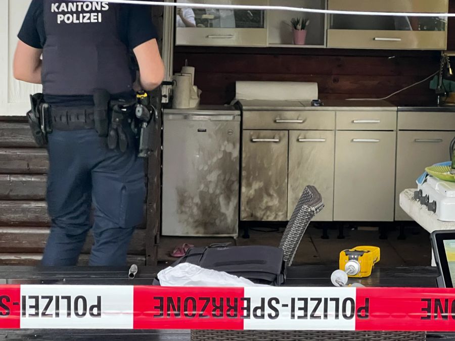 Zwei Personen mussten ins Spital gebracht werden.
