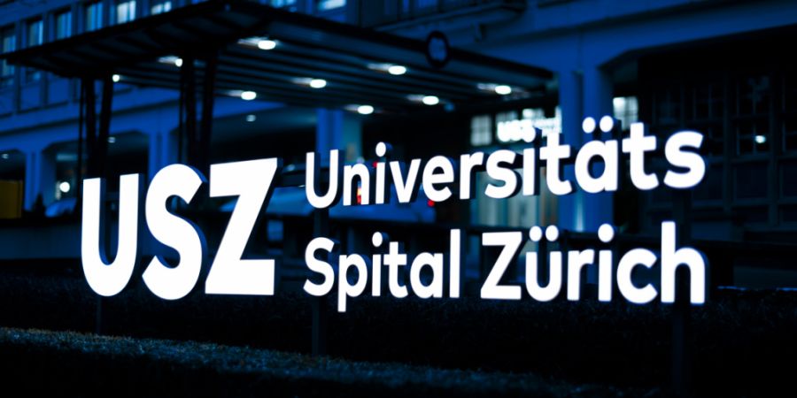 Die Vorfälle an der Klinik für Herzchirurgie des Universitätsspitals Zürich haben Folgen für alle Spitäler. Die Eidgenössische Qualitätskommission fordert strengere Regeln. (Sym...