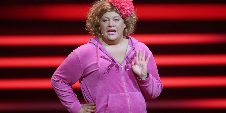Komikerin Ilka Bessin alias Comedian Cindy hätte gerne mehr von Stefan Raab im Fernsehen.
