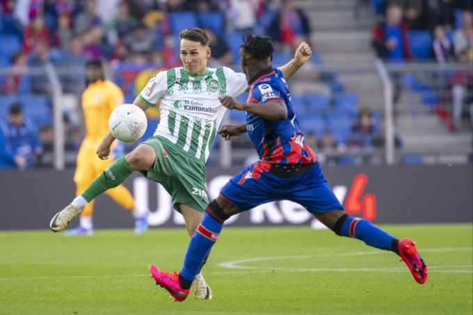 FUSSBALL, SUPER LEAGUE, MEISTERSCHAFT, REGULAR SEASON, SAISON 2024/25, FCB, FCSG,