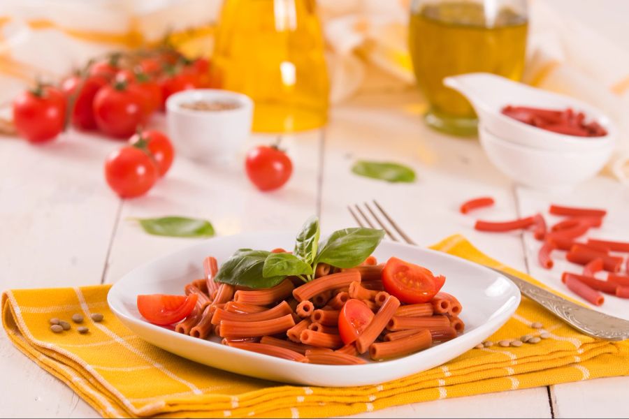 Pasta, Nudeln, rote Linsen