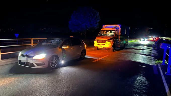 Junge Frau bei Unfall auf Kriessernstrasse verletzt. Junge Frau