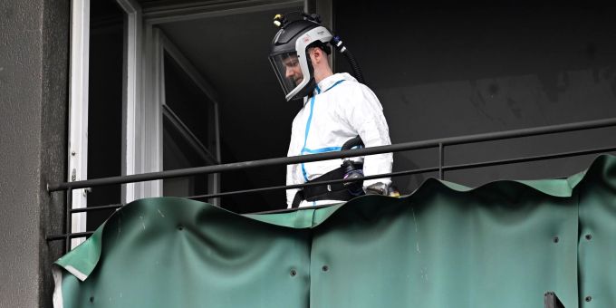 Bei dem Brand in Düsseldorf sind mehrere Menschen ums Leben gekommen und weitere verletzt worden. Bei dem Brand in Düsseldorf sind mehrere Menschen ums Leben gekommen und weitere verletzt worden.