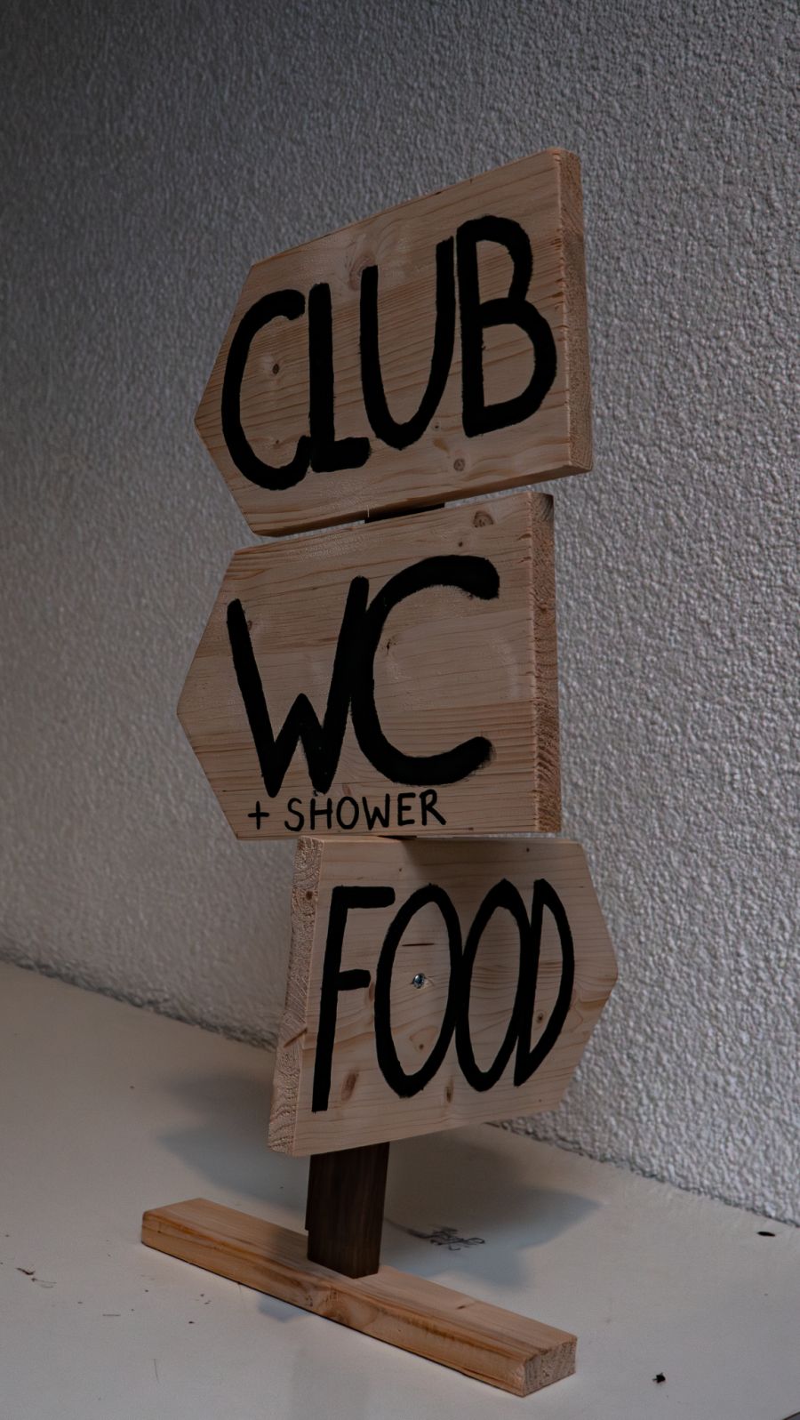 Dafür bietet die LAN nebst einem Club zum Karaoke-Singen und einer Bar auch einen grossen Aussenbereich.