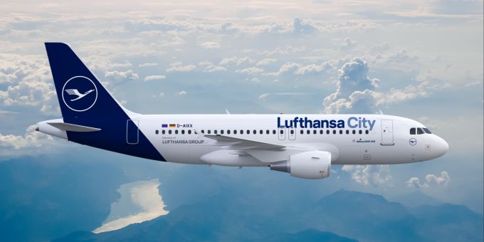 Die Lufthansa hat das Jahr 2025 mit hohem Verlust gestartet. Lufthansa Flugzeug