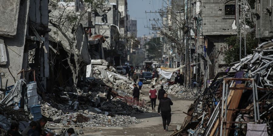 Bei israelischen Attacken im Gazastreifen wurden nach palästinensischen Angaben zahlreiche Menschen getötet. (Archivbild)