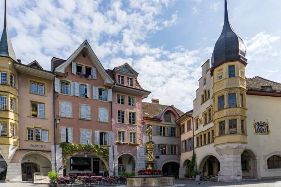 Die wunderschöne Altstadt in Biel lädt zum Flanieren ein.