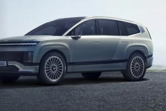 IONIQ 9